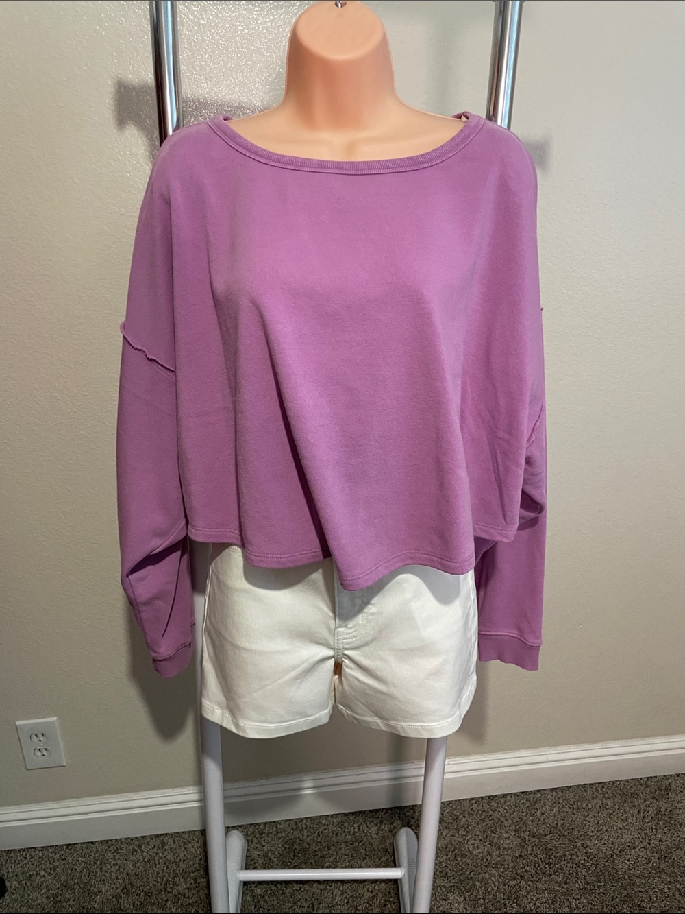 NWOT Double Zero Lavender Lightweight Cropped Oversized Sweatshirt - Picture 4 of 5